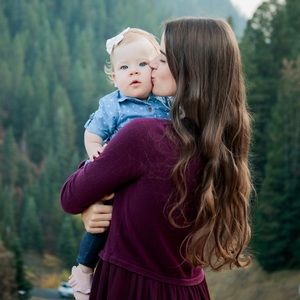 Meet your Posher, Elizabeth